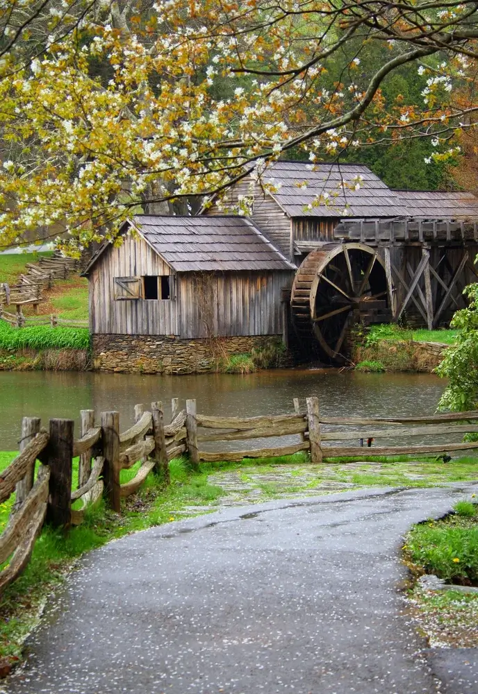 Blue Ridge Parkway, USA - Mabry Mill, Meadows of Dan, Virginia