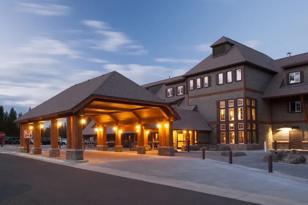 Canyon Lodge & Cabins , Yellowstone