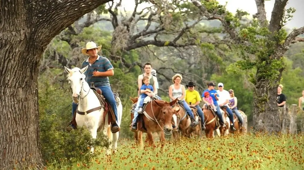 Dixie Dude Ranch, Bandera Texas