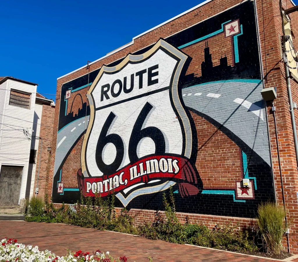 Pontiac Mural of Route 66 Shiels in Pontiac, Illinois, USA, American Road Trip. See this on our Original Route 66 Road Trip.