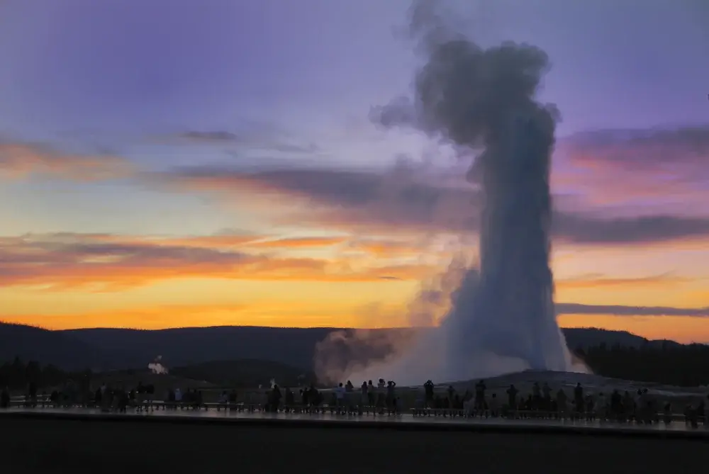 Yellowstone National Park, Wyoming, USA, Faithful Geyser