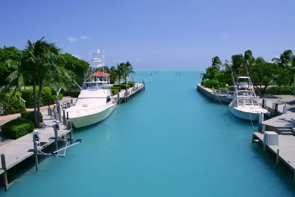 Florida Keys fishing boats in turquoise tropical blue waterway